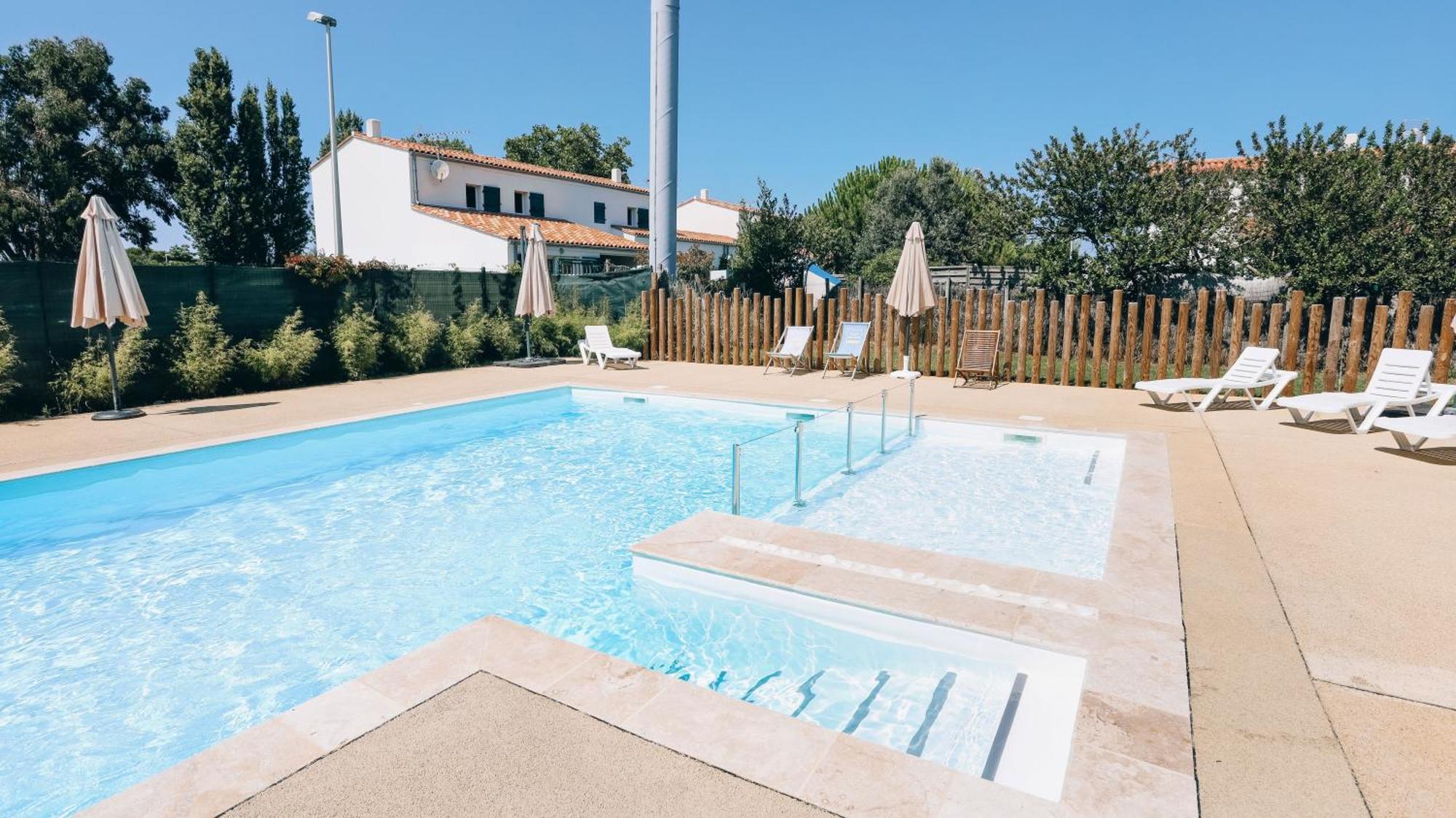 Camping La Pree Les Portes-en-Re Exteriér fotografie
