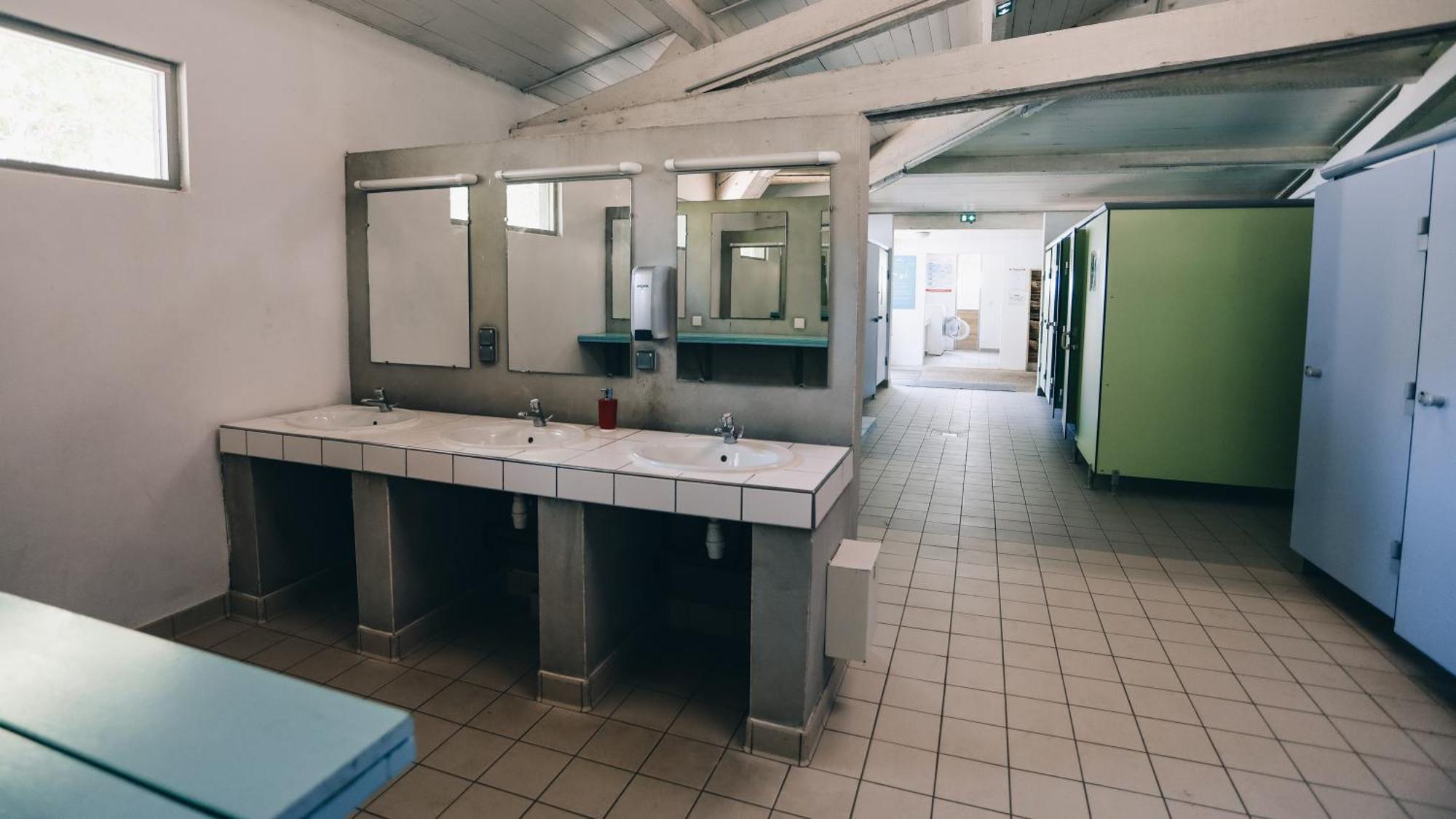 Camping La Pree Les Portes-en-Re Pokoj fotografie